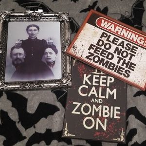 Halloween Signs